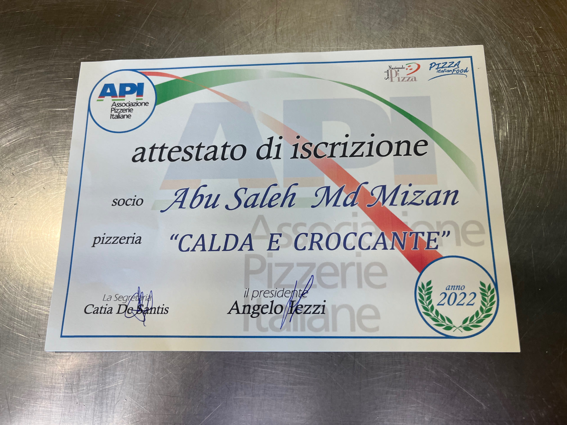 Attestato di iscrizione all’Associazione Pizzerie Italiane di Abu Saleh Md Muzan